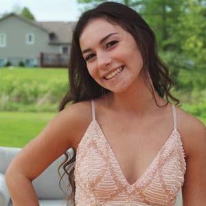 Meet your Posher, Julia